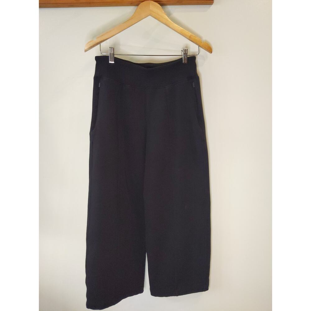 Athleta Black Cropped Sweatpants Zip Pockets Tapered Leg Lounge Small